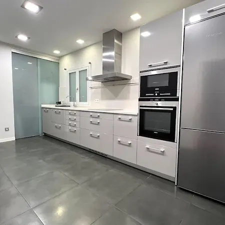 Grand View Zurriola Apartament